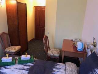 Гостевой дом Active Guest House Клайпеда Небольшой двухместный номер с 1 кроватью-6